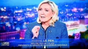 Fransa’nın en tanınmış ve tartışmalı siyasetçilerinden Marine Le Pen, yolsuzluk